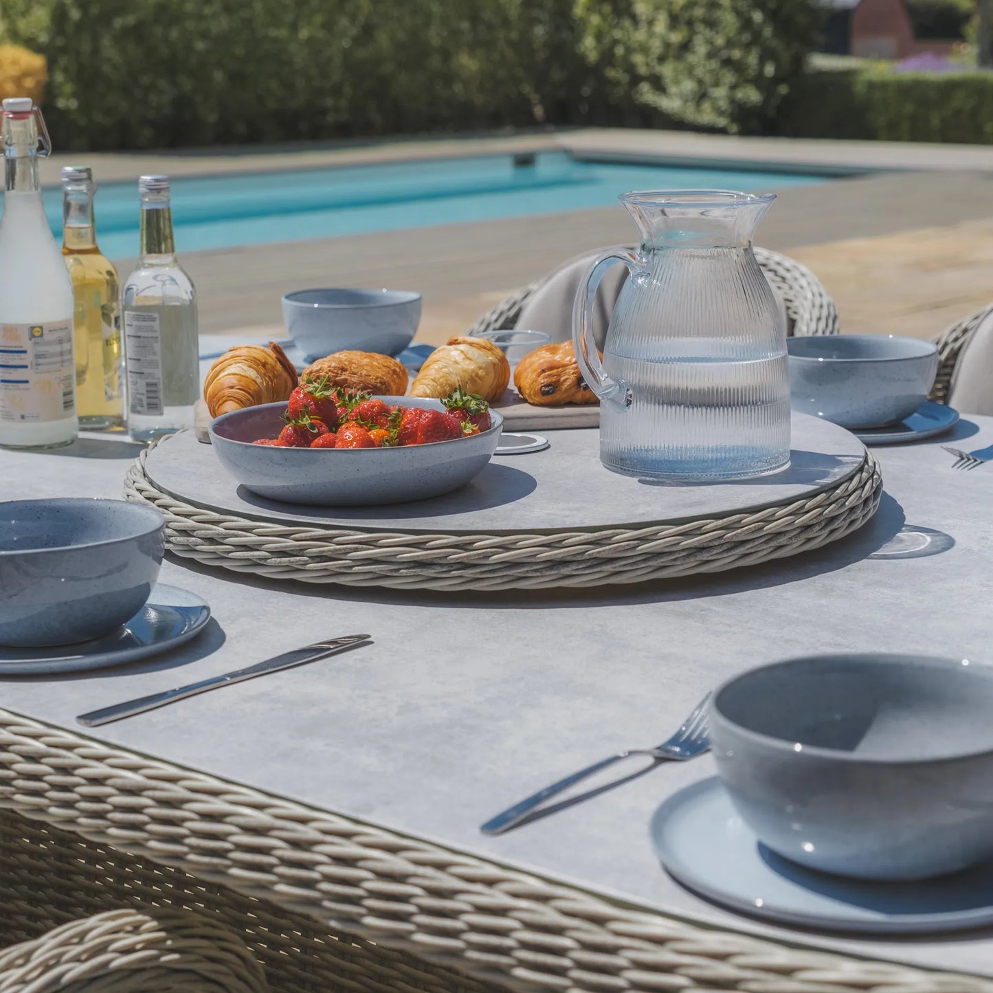 Oxford 6 Seat Oval Dining Set With Heritage Chairs And Lazy Susan - Ceramic Top