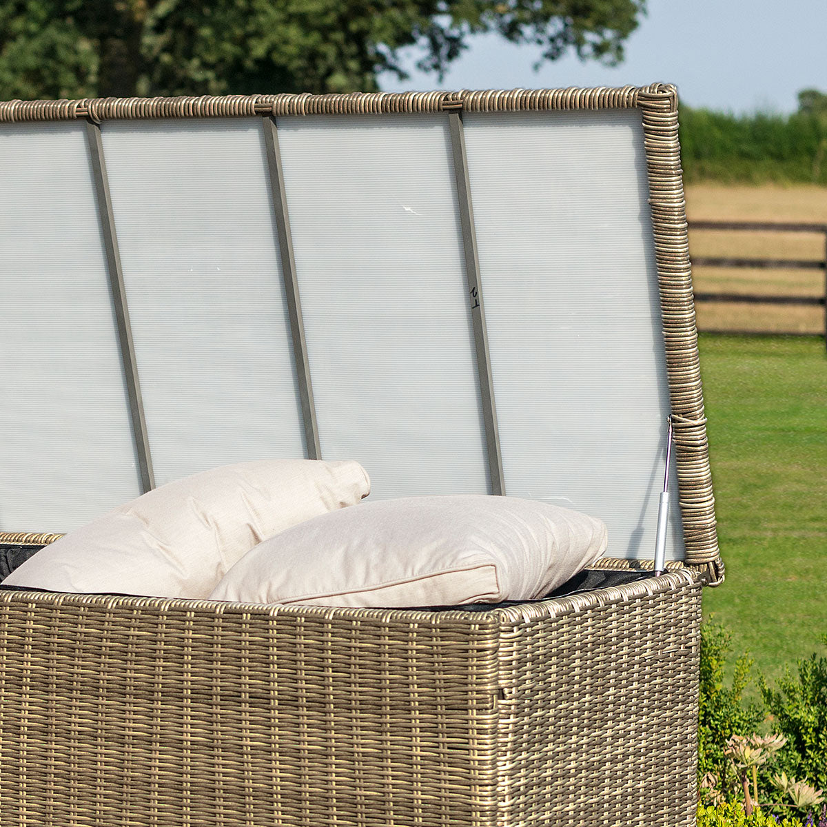 Winchester Rattan Storage Box