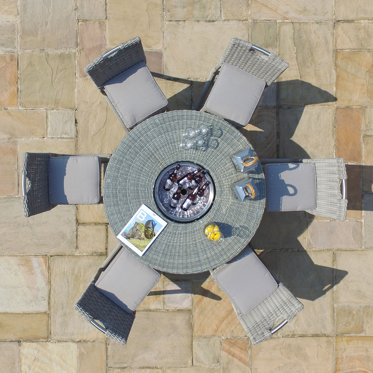 Oxford 6 Seat Round Bar Set with Ice Bucket