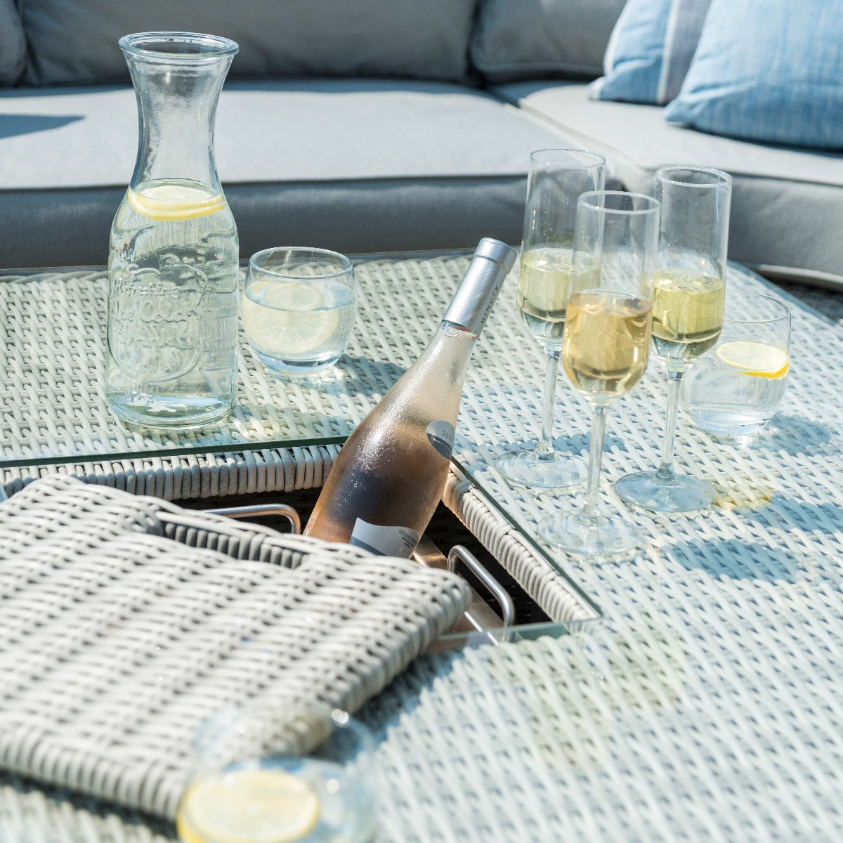 Oxford Royal Corner Dining Set with Ice Bucket & Rising Table