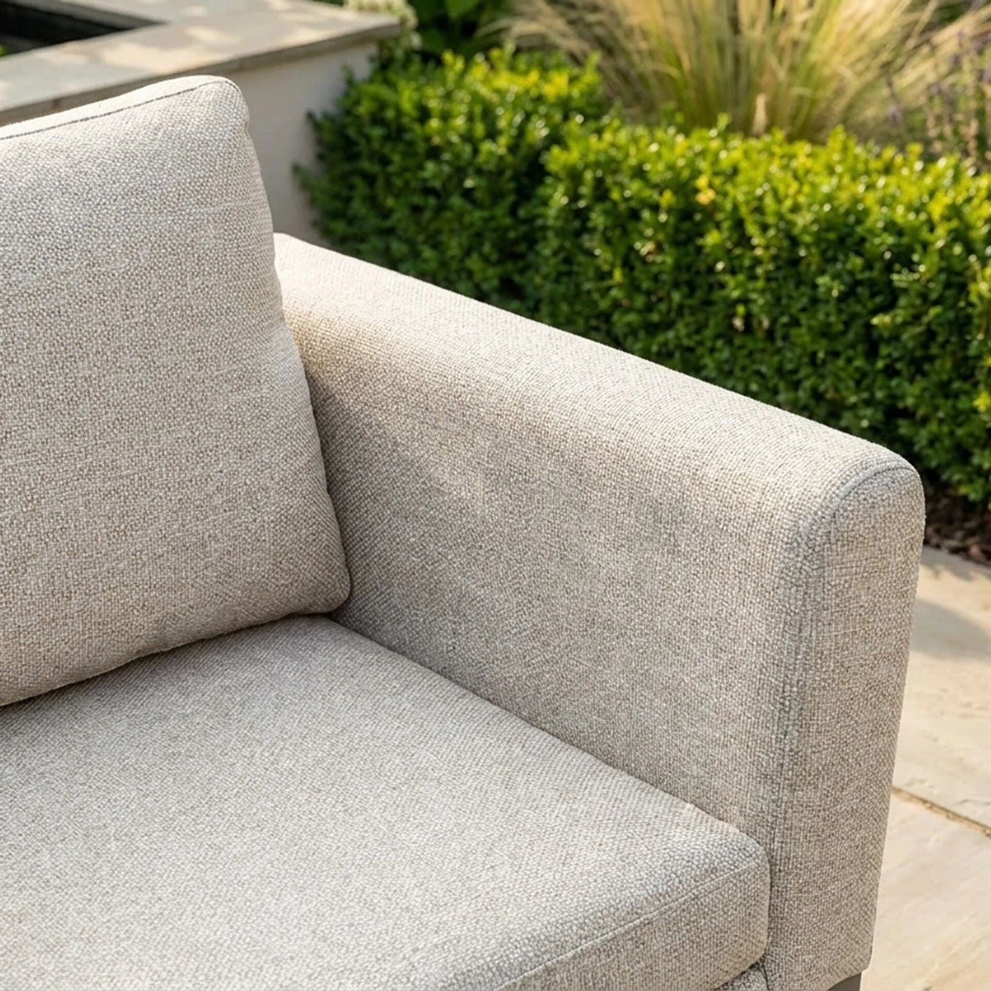 Outdoor Fabric Pulse Deluxe Square Dining Set with Rising Table - Latte