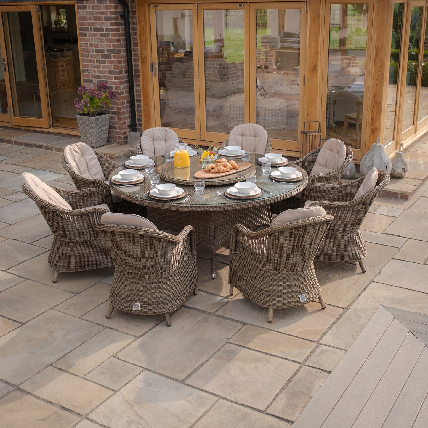 Winchester 8 Seat Round Rattan Dining Set with Heritage Chairs & Lazy Susan