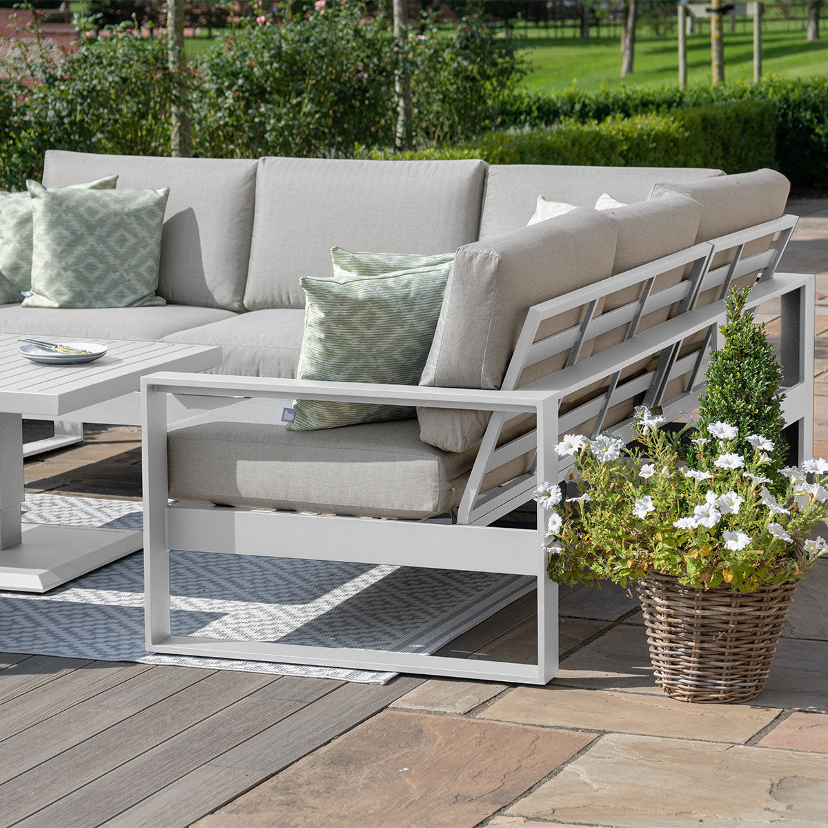 Amalfi Square Corner Dining with Square Rising Table and Footstools - White