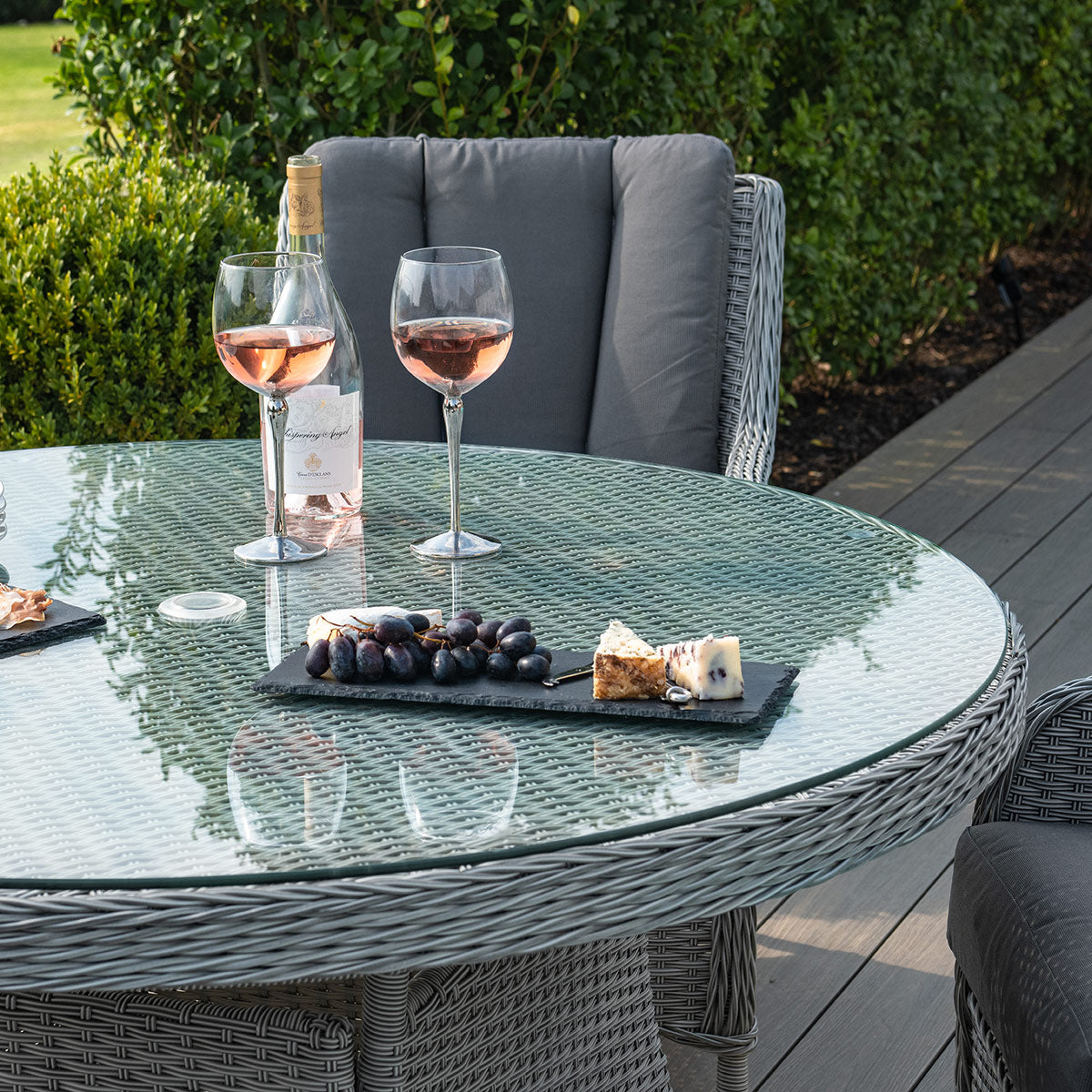 Ascot 4 Seat Round Dining Set with Weatherproof Cushions