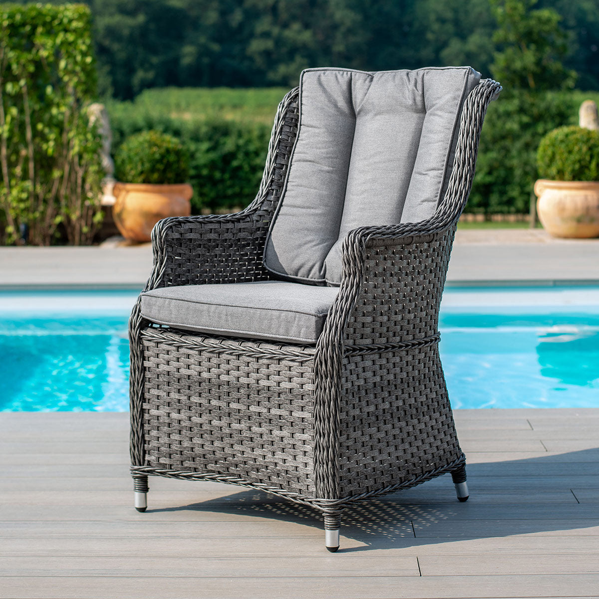 Victoria Rattan 6 Seat Round Dining Set
